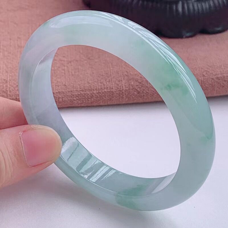 Myanmar , single-color - light - Bracelets review and price